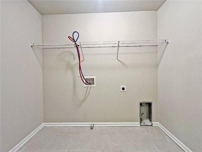 Building Photo - 2734 Shetley Creek Dr