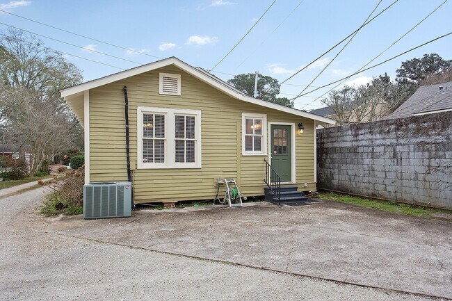 Building Photo - 1320 Perkins Rd