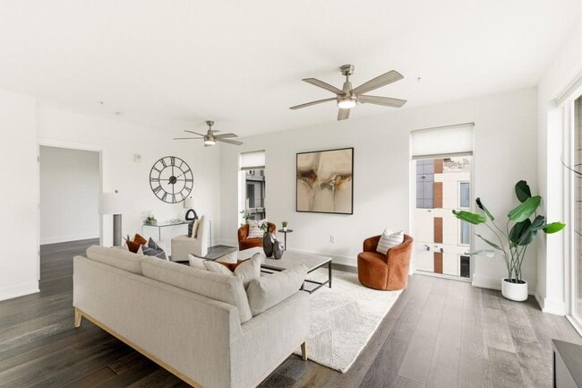 Building Photo - 775 Juniper St NE