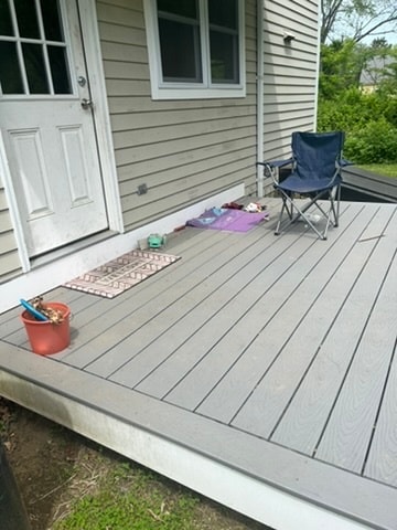 backyard deck - 4 Charles Ln