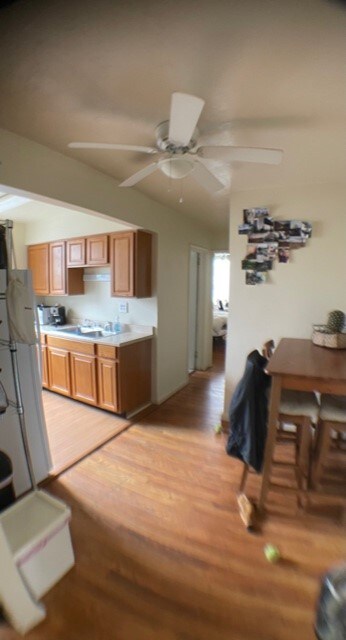 Building Photo - 370 S Highland Ave