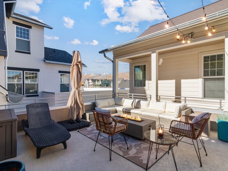 Building Photo - 11393 S Watercourse Rd