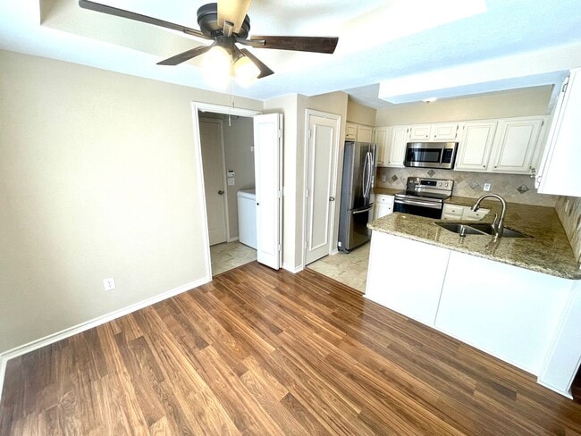 Building Photo - 17106 Knots Landing
