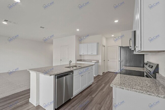 Building Photo - 2111 Jackson St