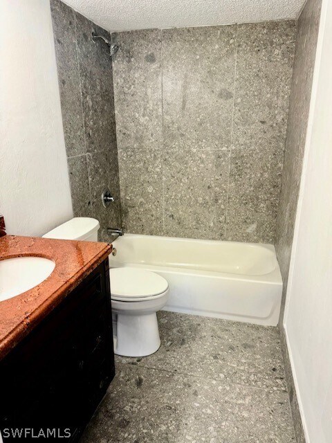 Building Photo - 169 Santa Clara Dr