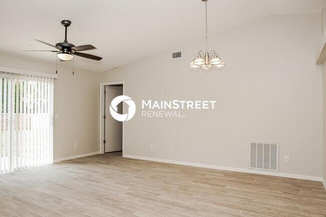 Building Photo - 3 Bedroom Pet-Friendly Home in PALM BAY, FL with Main Street Renewal