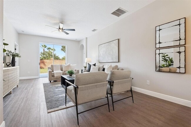 Building Photo - 1209 Cathcart Cir