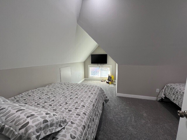 Unit 102 Bedroom 3 - 320 W 4th St