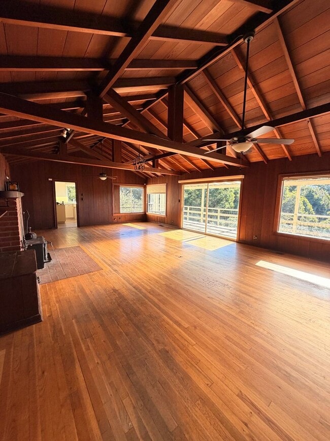 Building Photo - 809 Browns Valley Rd