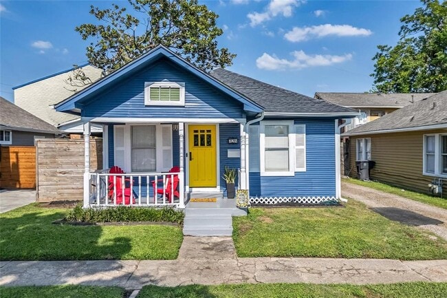 Primary Photo - 728 Lawrence St