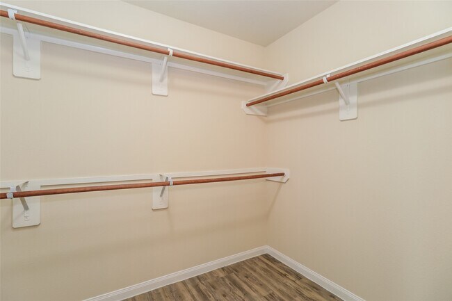 Building Photo - 2416 W Werrington Way