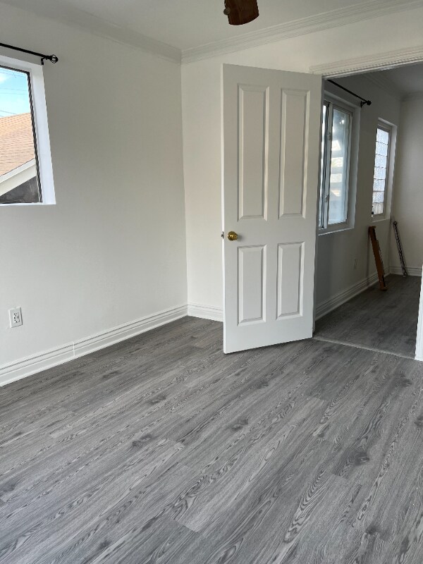 Building Photo - 6107 Romaine