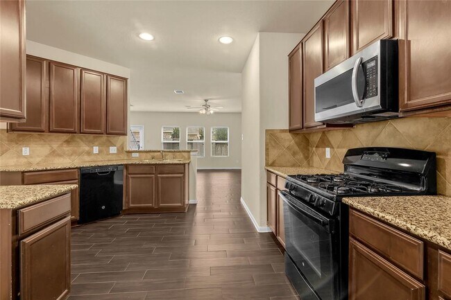 Building Photo - 18715 Windy Stone Dr