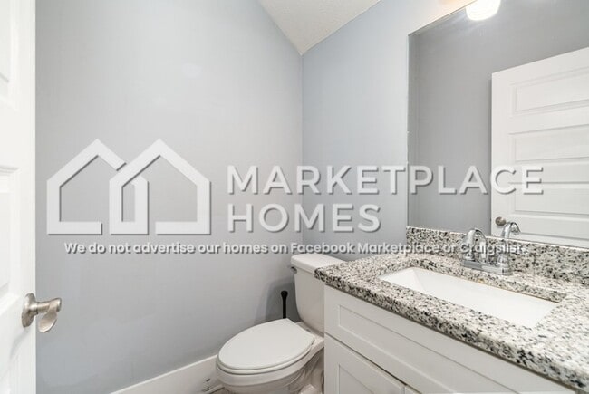 Building Photo - 144 Laurel Way