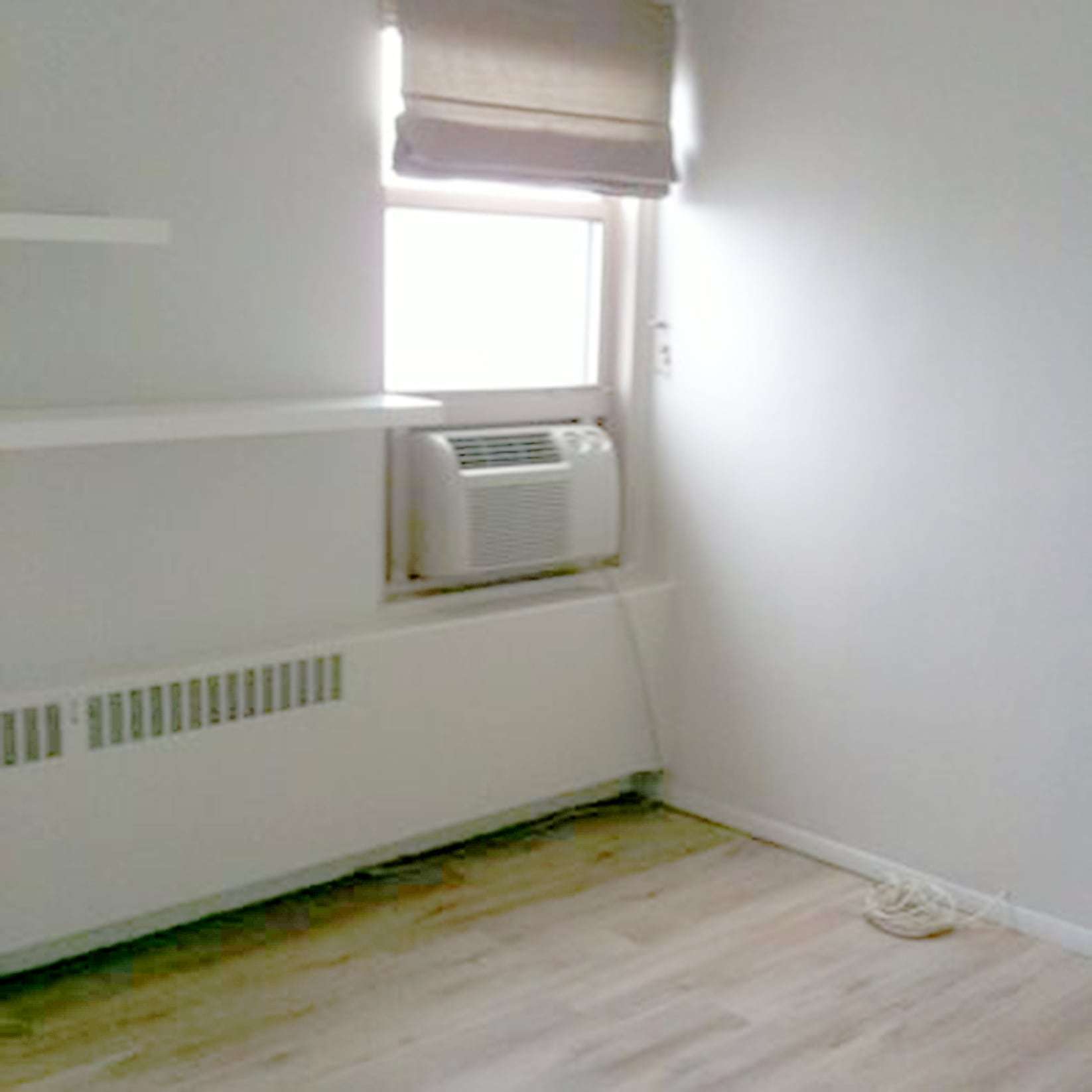Building Photo - 3950 N Lake Shore Dr