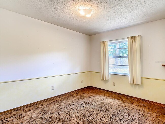 Building Photo - 5515 Albert Dr