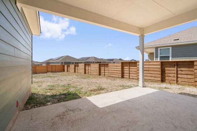 Building Photo - 290 Madrid