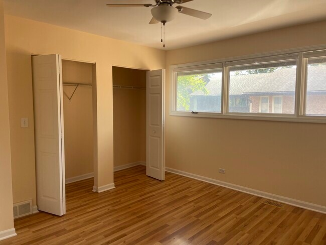 Building Photo - 1723 Wildberry Dr