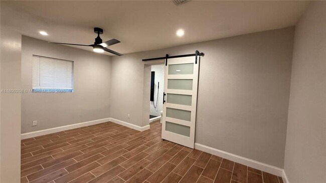 Building Photo - 3 bedroom in Miami FL 33127