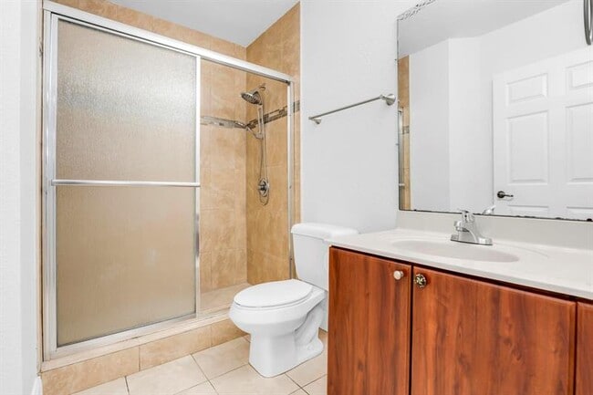 Building Photo - 5030 SW 126th Ave