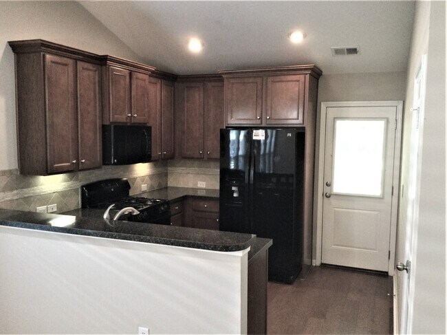 Building Photo - 3848 Annapolis Way