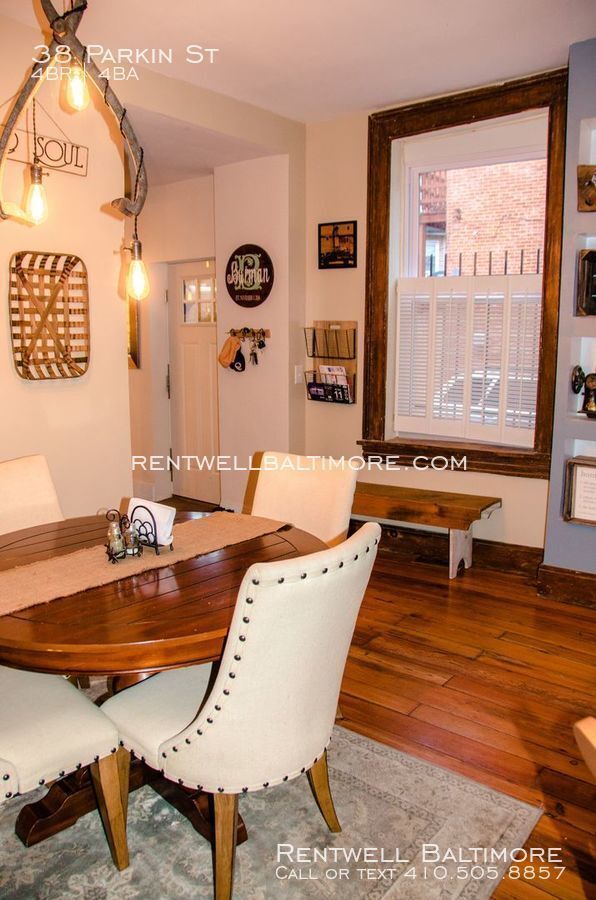 Building Photo - 38 Parkin St