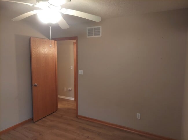 Building Photo - 5176 54th Ave NW