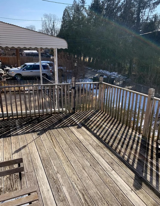 Building Photo - 3 Bedroom, 1.5 Bath Townhome in Towson