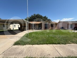 Building Photo - 362 S Shore Pl