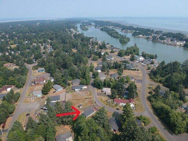 Building Photo - 737 Wood Duck Ave SE