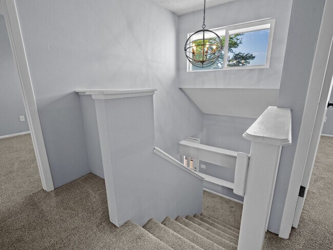 Building Photo - For Rent – Beautiful 4 Bedroom Home in Palisade