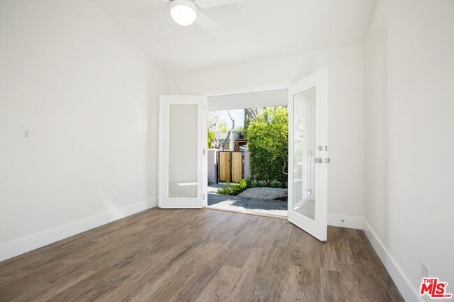 Building Photo - 507 Norwich Dr