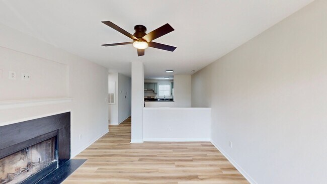 Building Photo - 525 Olmsted Park Pl