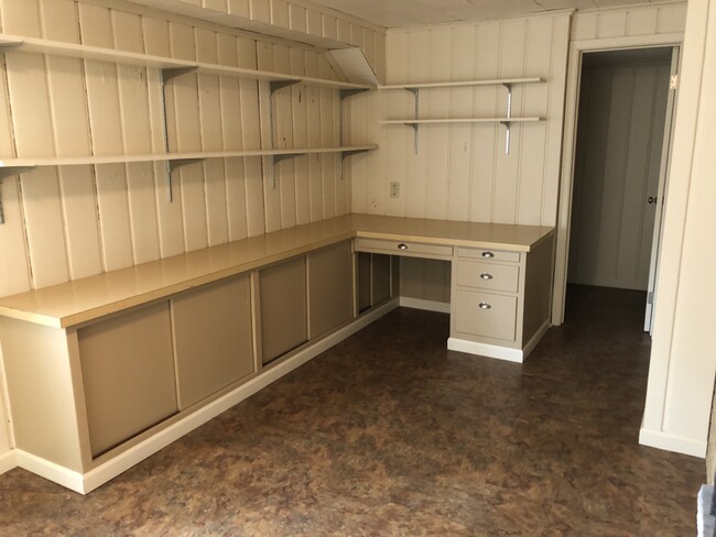 Built In Desk in Basement - 930 W County Rd D