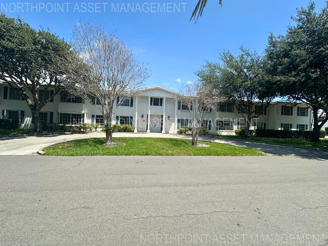 Primary Photo - Welcome to charming 2-bedroom, 1-bathroom ...