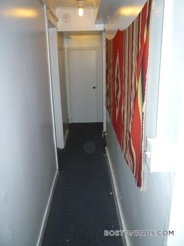 Building Photo - 1504 Commonwealth Ave