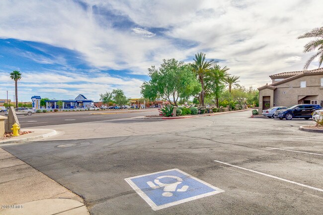 Building Photo - 3236 E Chandler Blvd