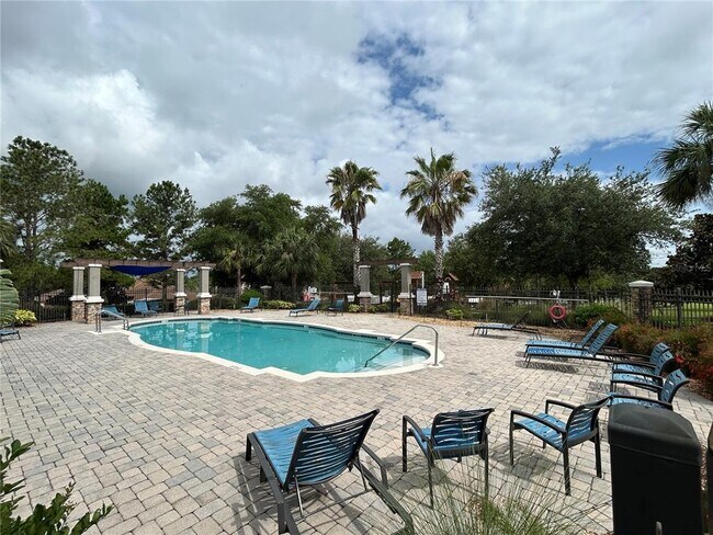 Building Photo - 3538 Foxchase Dr