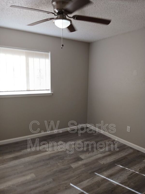 Building Photo - 7840 Mirage Valley Dr