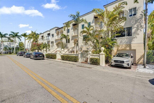 Building Photo - 10065 Bay Harbor Terrace