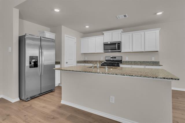 Building Photo - 5111 Eden Pt Dr