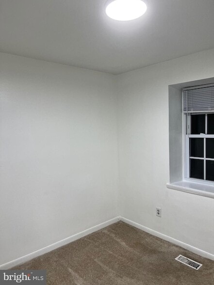 Building Photo - 1018 Manning Dr