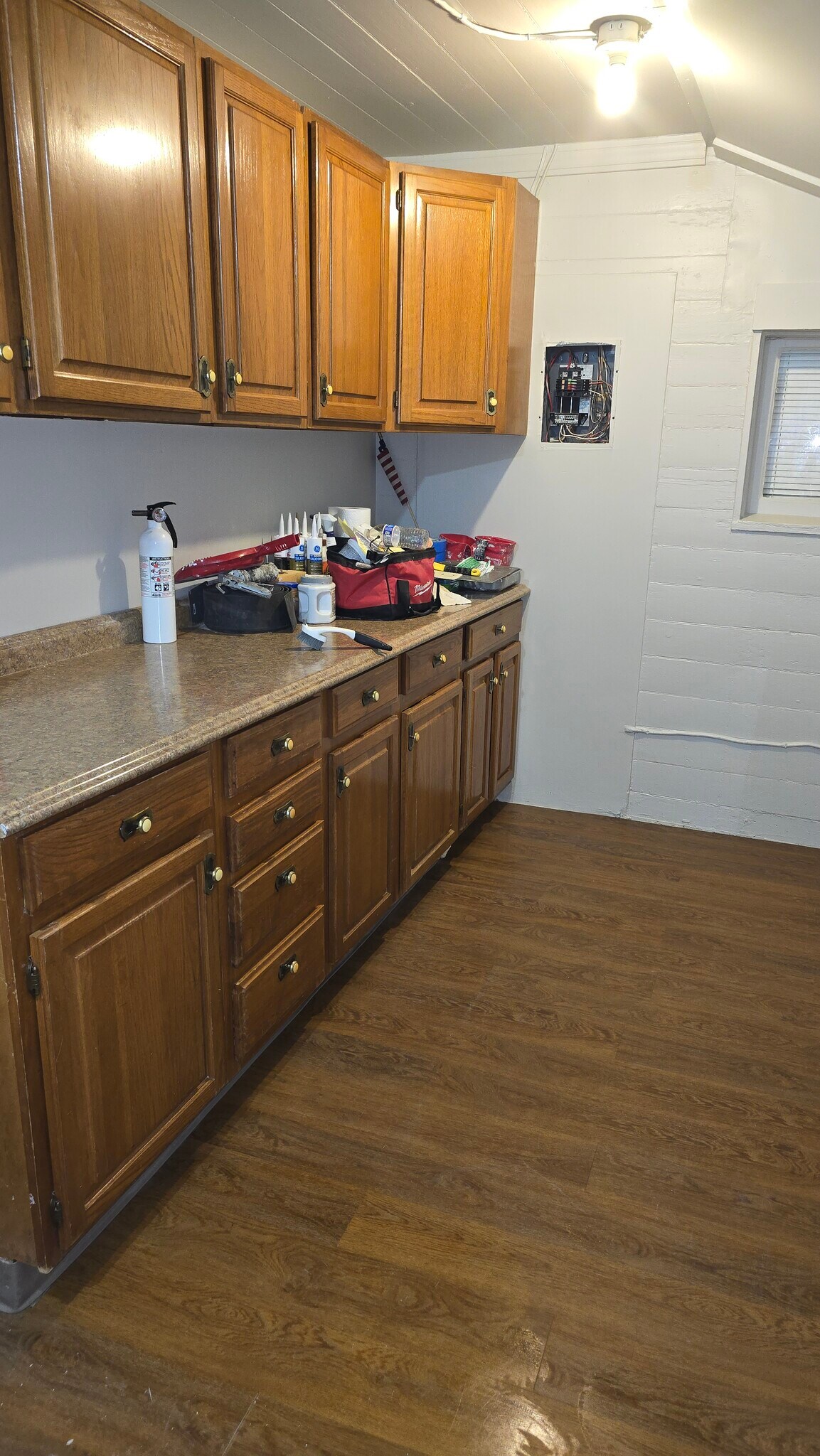 Laundry room/Mud room - 102 S Frederick St