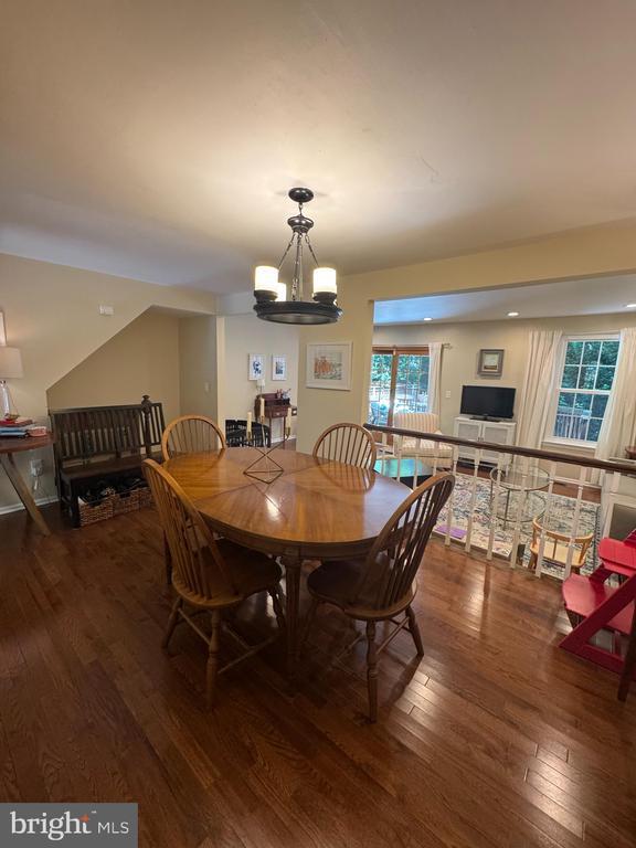 Building Photo - 5737 Walnut Wood Ln