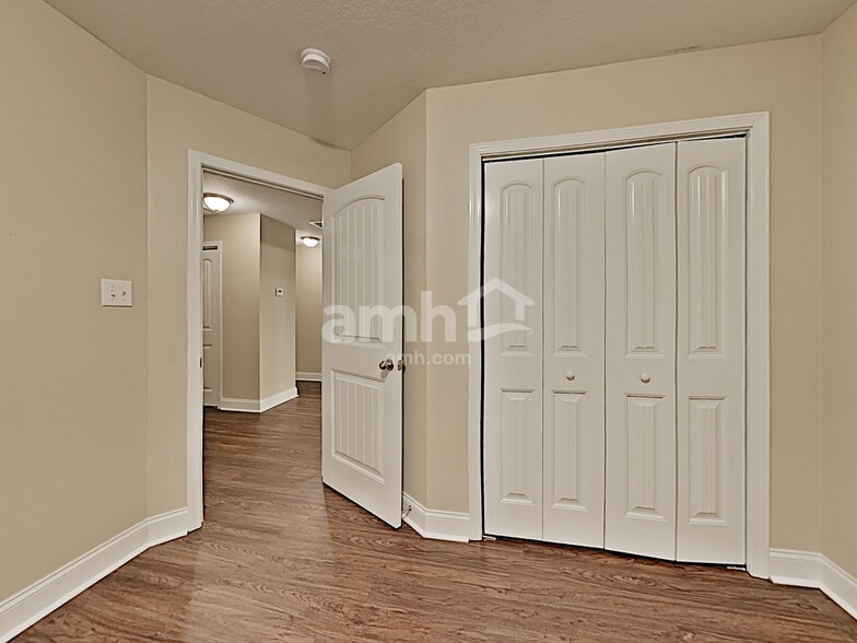 Building Photo - 6114 Evening Star Ln