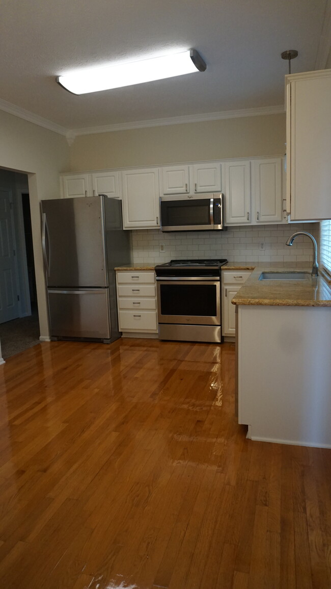 All stainless steel appliances in kitchen - 15026 Camden Ave