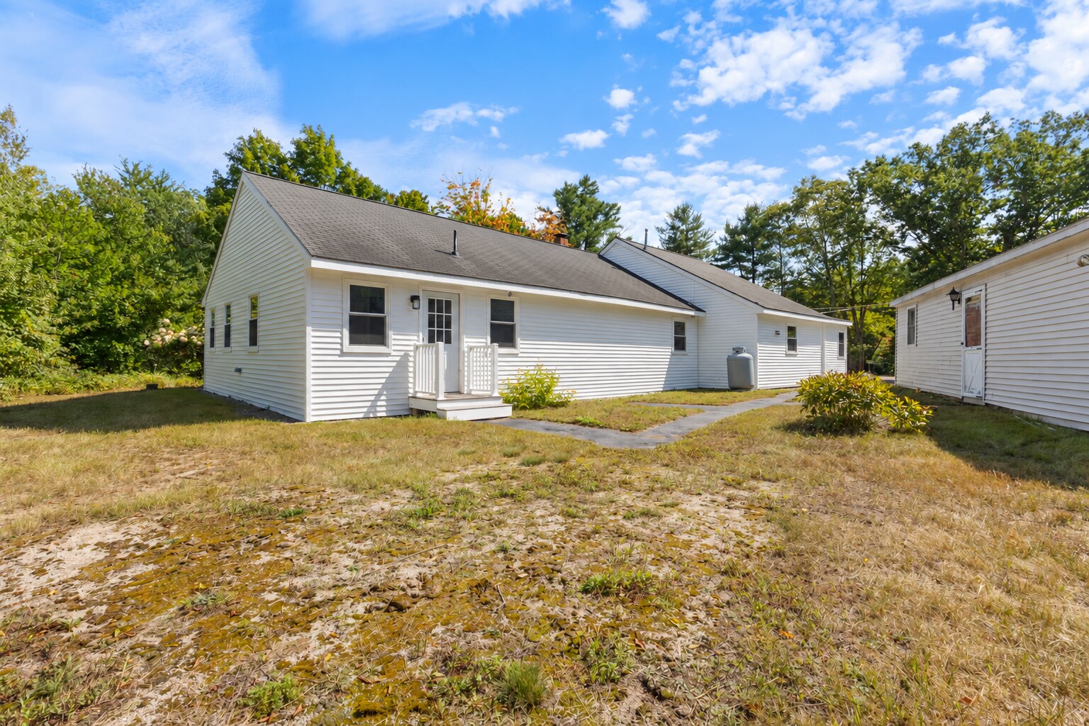 Building Photo - 665 S Waterboro Rd