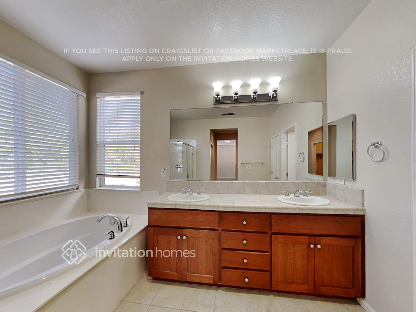 Building Photo - 1073 Amber Ridge Lane