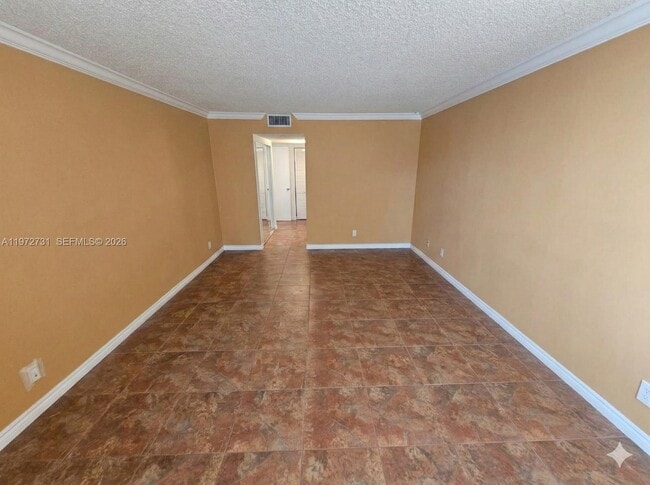 Building Photo - 18151 NE 31st Ct