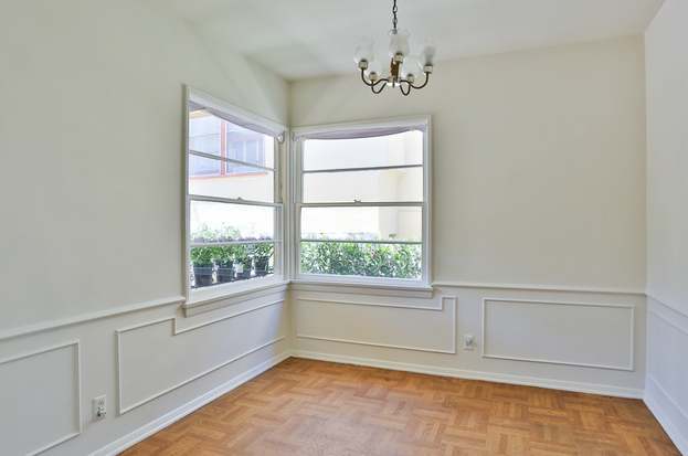Building Photo - 220 4th Ave